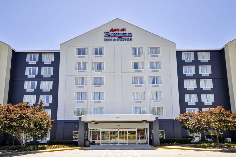 Fairfield Inn & Suites By Marriott Atlanta Vinings/Galleria Смирна Экстерьер фото