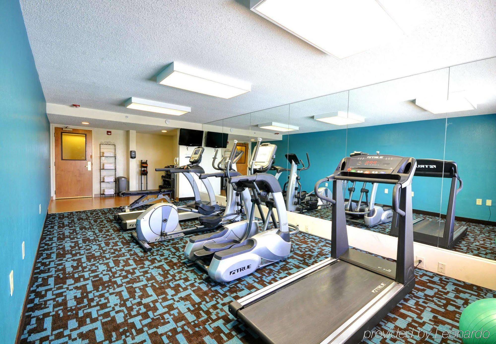 Fairfield Inn & Suites By Marriott Atlanta Vinings/Galleria Смирна Экстерьер фото
